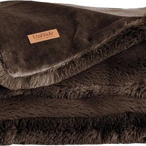 NEW Lil’ Marsh UnHide Blanket in Chocolate